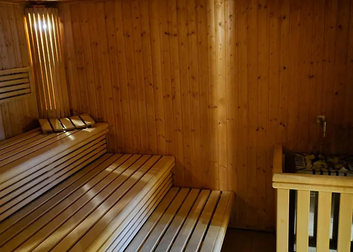 شقة Lula Inklusive Schwimmbad Und Sauna By Interhome